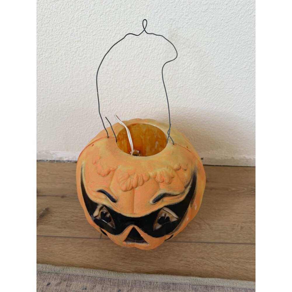 Vintage Halloween Black Masked Bandit Jack-O-Lantern 10" Blow Mold Pumpkin - Picture 3 of 4